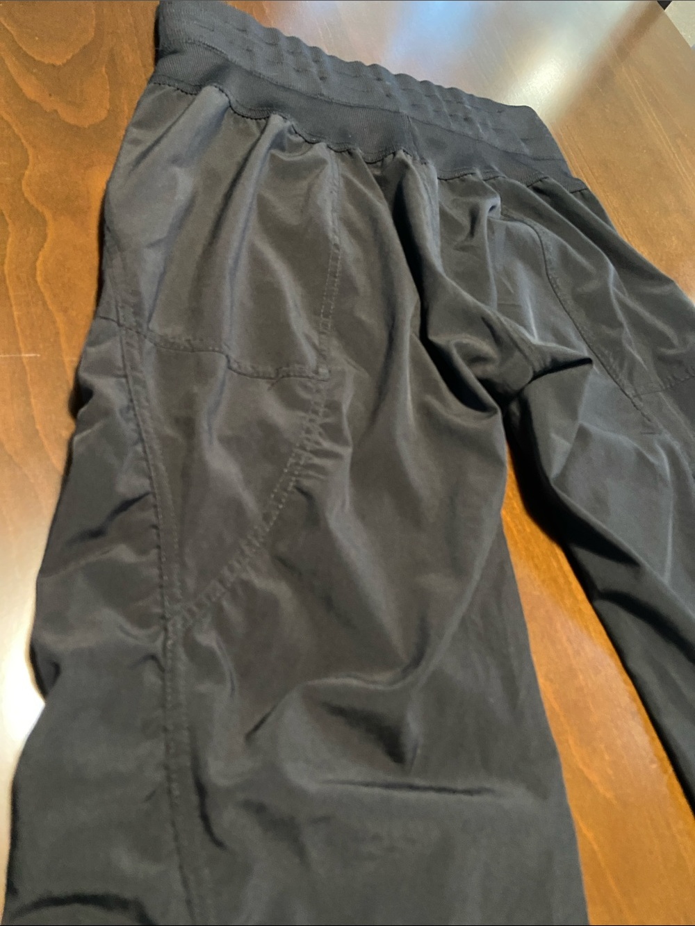 Kyodan Black Ruched Drawstring Joggers, size Small (women’s). - Picture 10 of 13